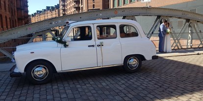 Hochzeitsauto-Vermietung - Hamburg-Stadt (Hamburg, Freie und Hansestadt) - London Taxi in schneeweiss