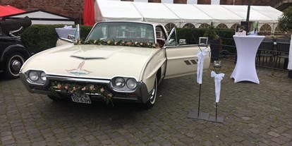 Hochzeitsauto-Vermietung - Deutschland - Ford Thunderbird 1963