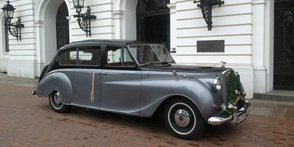 Hochzeitsauto-Vermietung - Hamburg-Stadt (Hamburg, Freie und Hansestadt) - Bentley 1959, silber-schwarz